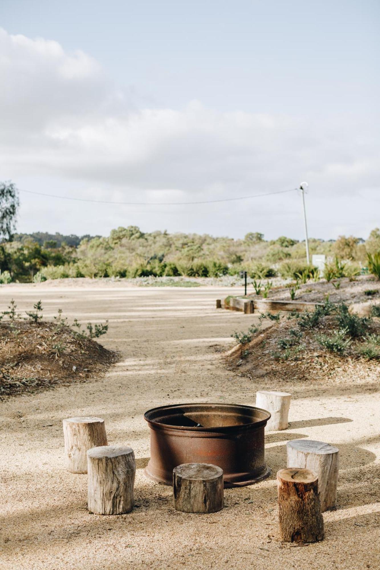 Esperance Chalet Village Екстериор снимка