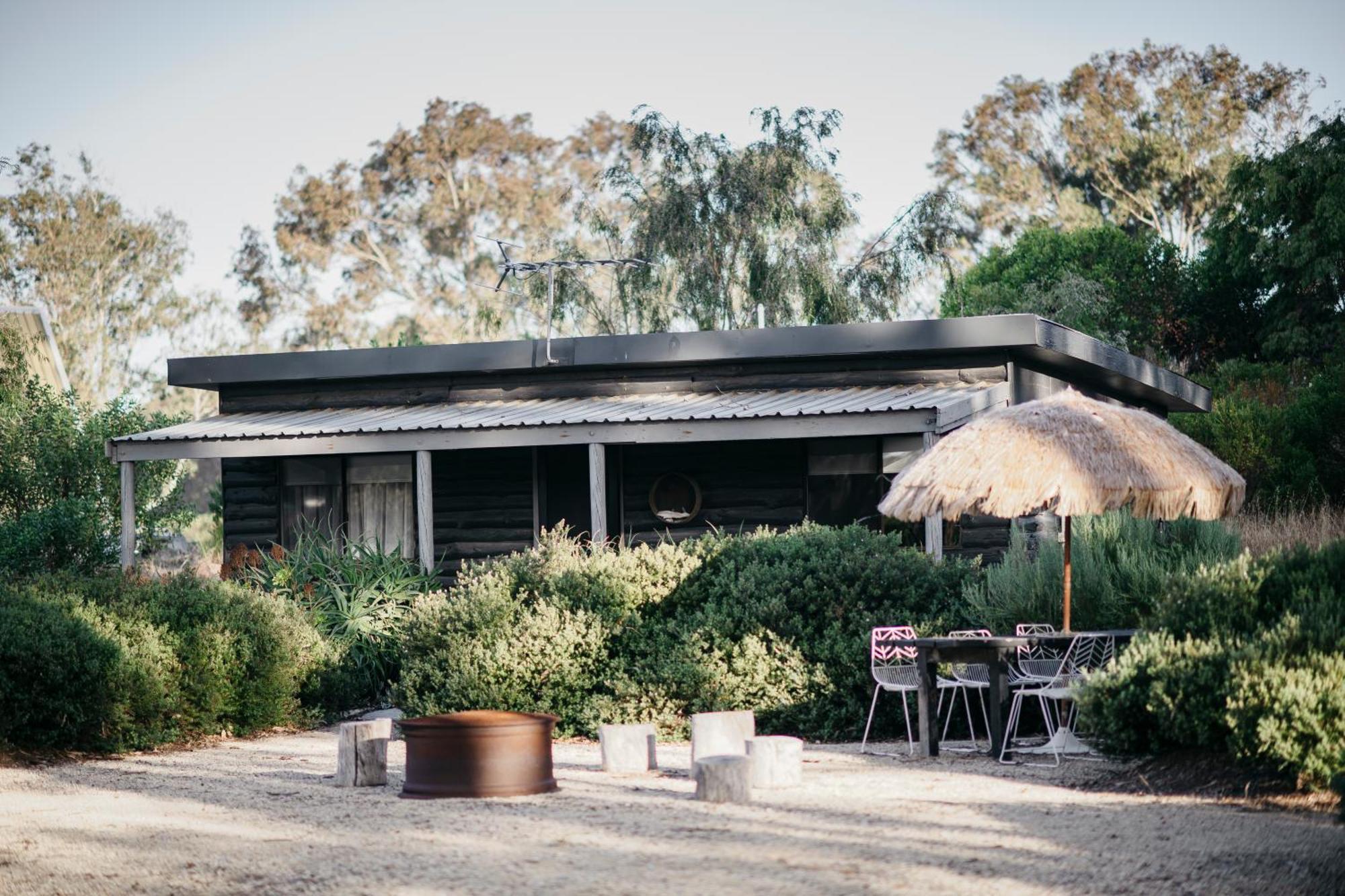 Esperance Chalet Village Екстериор снимка